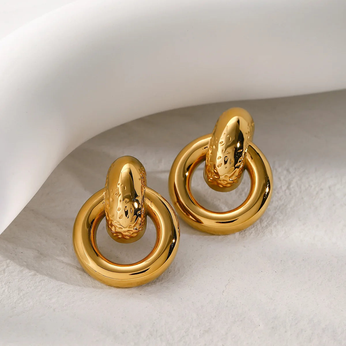 New Arrival Jewelry Geometric 18K PVD Gold Plated Earring Round Pendant Stainless Steel Circle Small Hoop Earrings