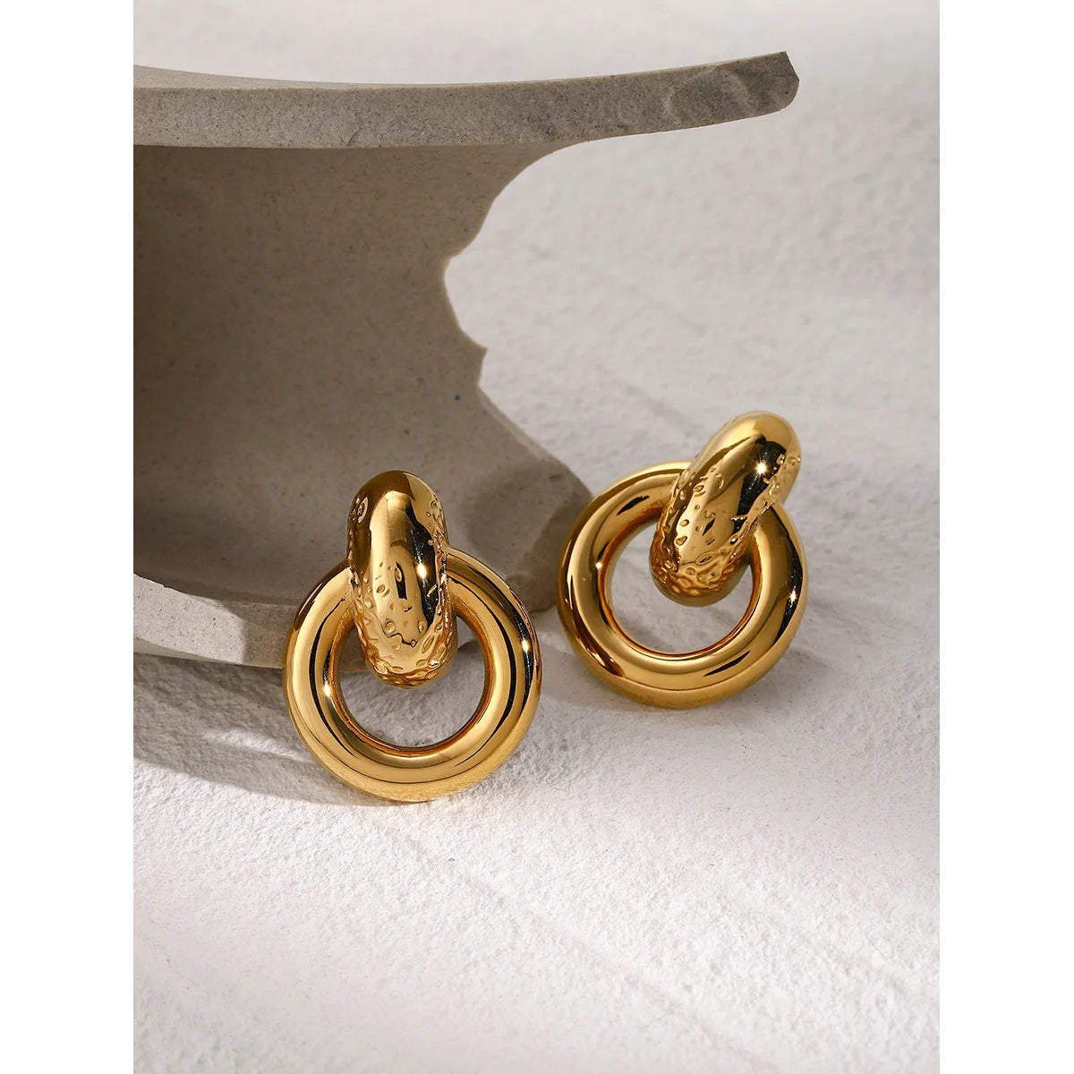 New Arrival Jewelry Geometric 18K PVD Gold Plated Earring Round Pendant Stainless Steel Circle Small Hoop Earrings