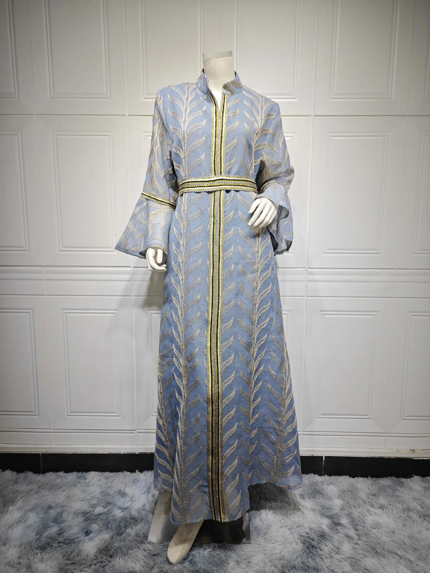 Dubai Abaya Luxury for Muslim Women Elegant Embroidery Dress Women Wedding Fashion Clothing 2024 Long Sleeve Belted Arab Robe