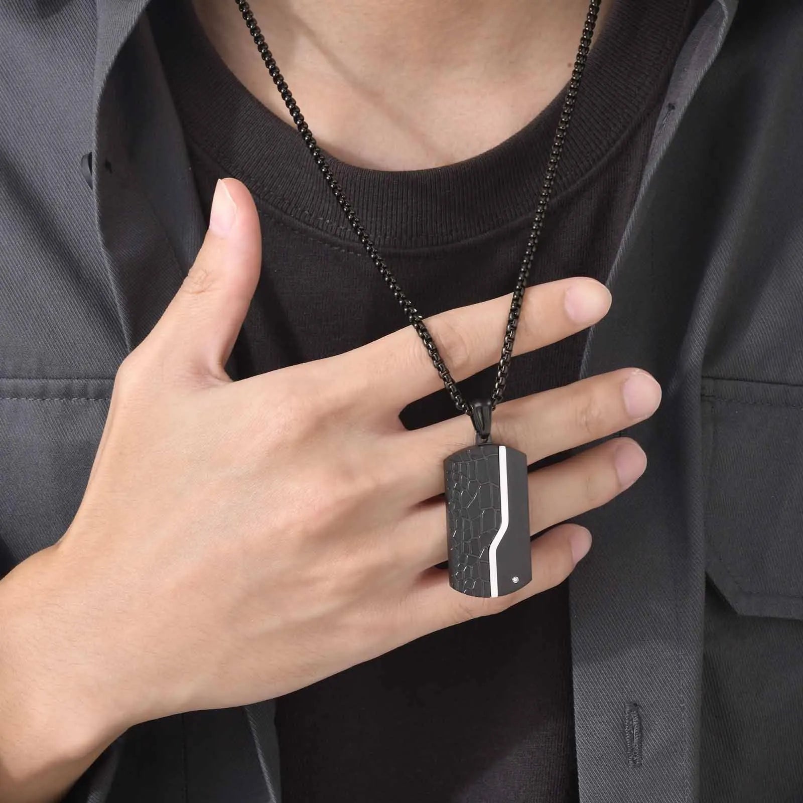 Chrome Titanium Steel Black Tag Stainless Steel White Zircon Dog Tag Pendant Necklace for Man Customized logo  Heart Jewelry