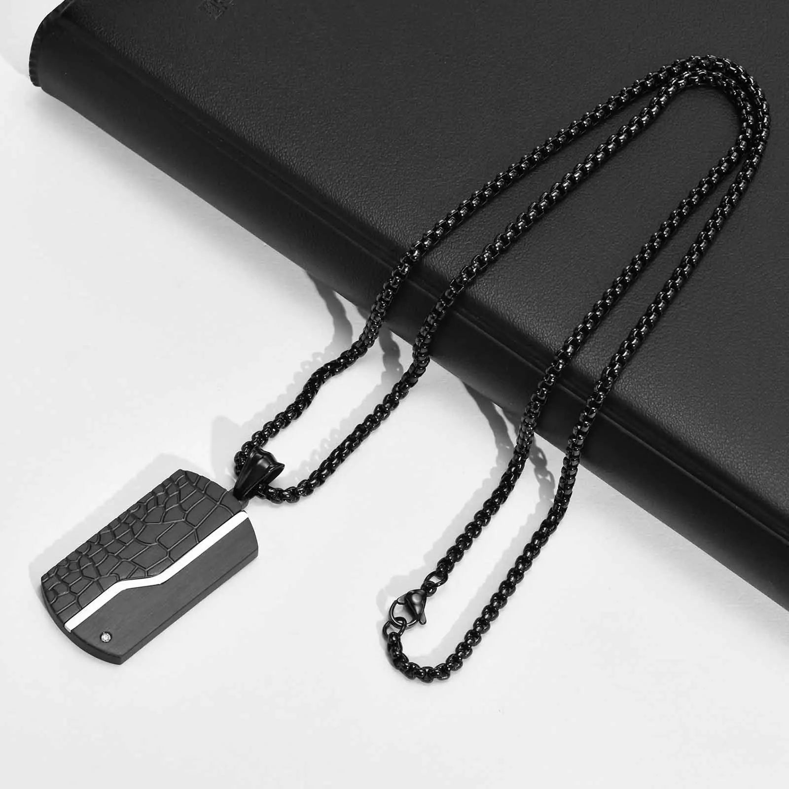 Chrome Titanium Steel Black Tag Stainless Steel White Zircon Dog Tag Pendant Necklace for Man Customized logo  Heart Jewelry